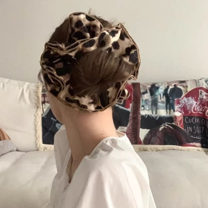 Scrunchie Leopard Print