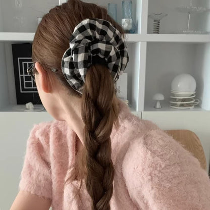 Padded Scrunchie Plaid