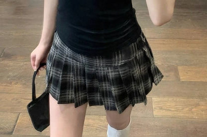 Off-Shoulder Lace Trim Short-Sleeved T-Shirt