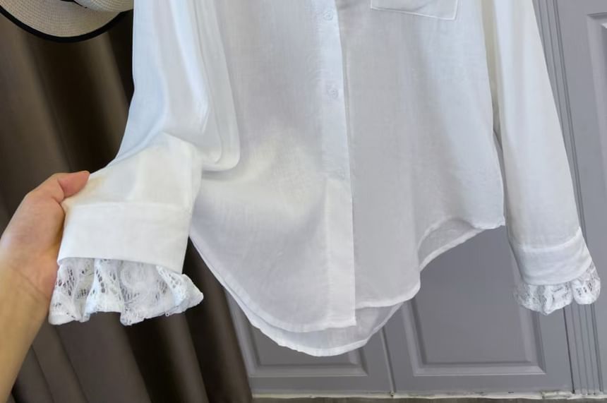 Pocket Detail Lace Trim V-Neck Long-Sleeved Shirt