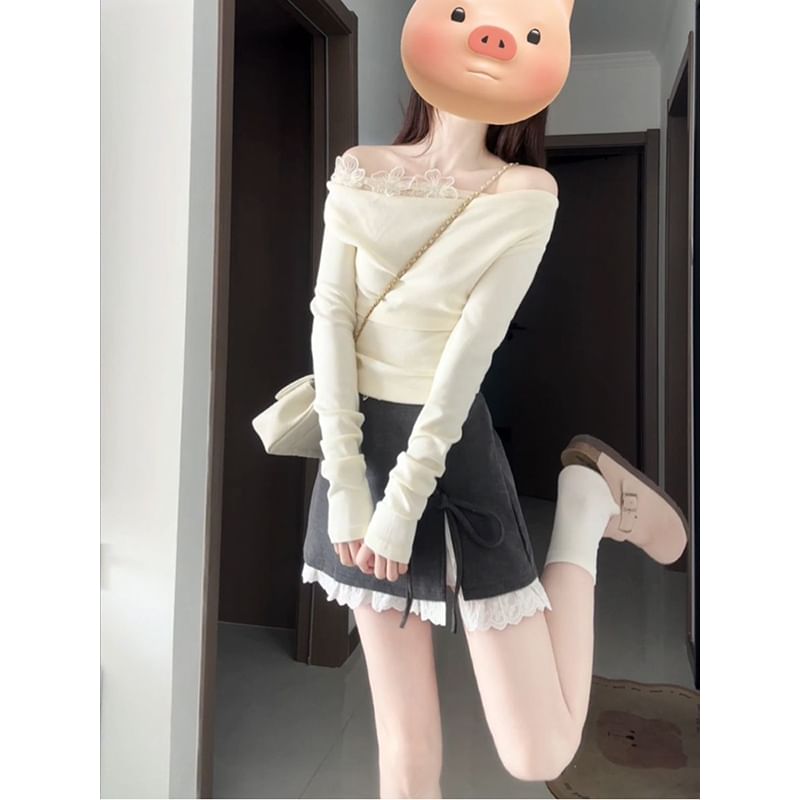 Off-Shoulder Lace Panel Long-Sleeved Top