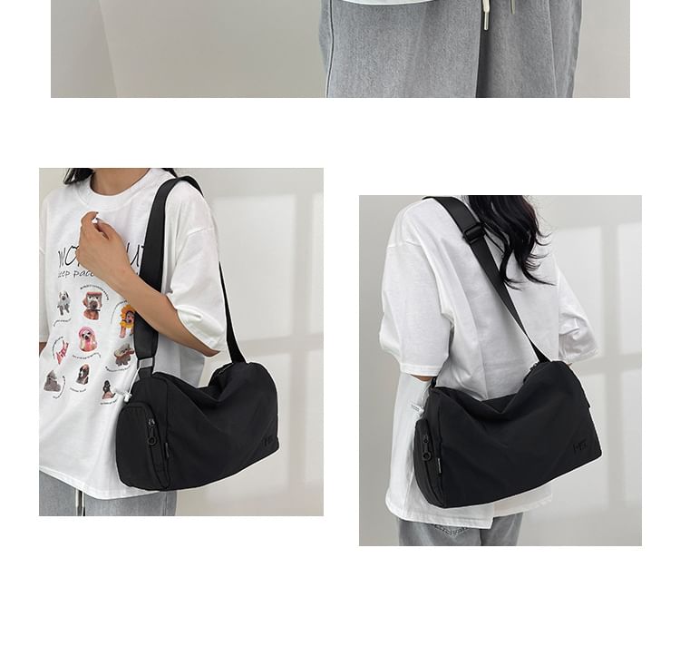 Plain Nylon Shoulder Bag