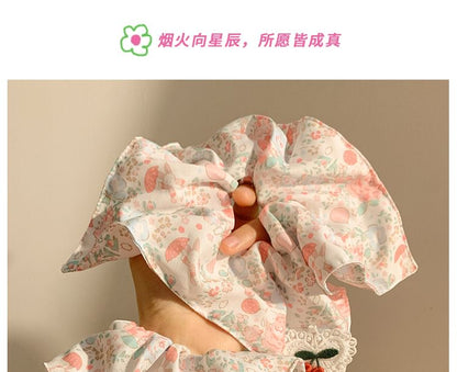 Cherry Floral Scrunchie Square Applique Print