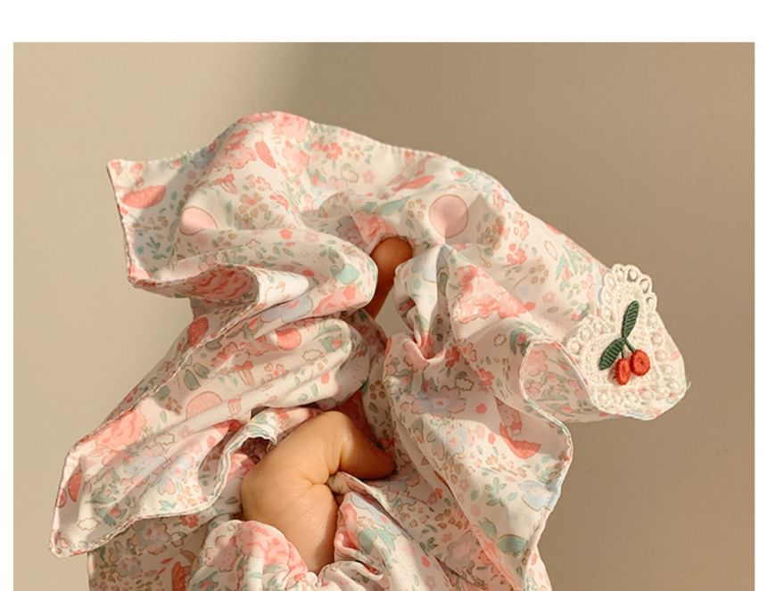 Cherry Floral Scrunchie Square Applique Print