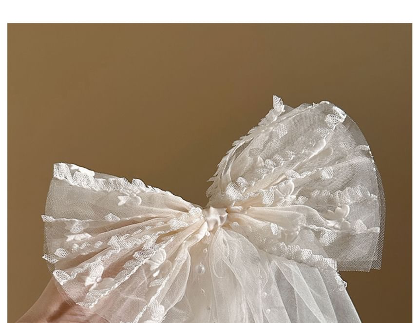 Bow Plain Veil