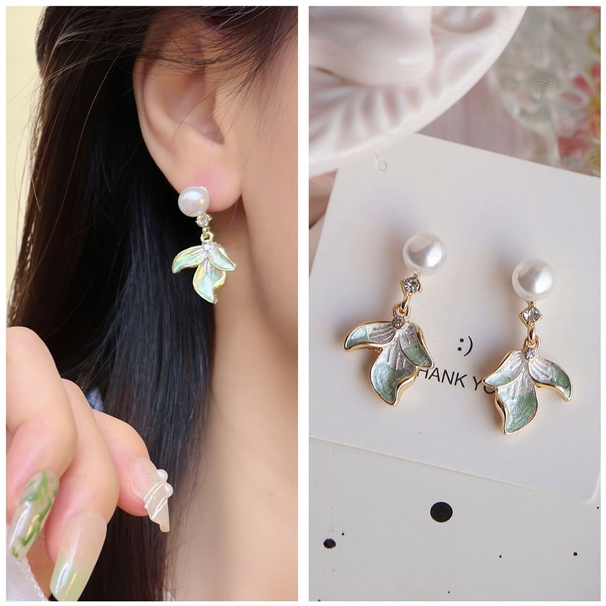 Faux Drop Clip-On / Flower Earring Pearl Rhinestone
