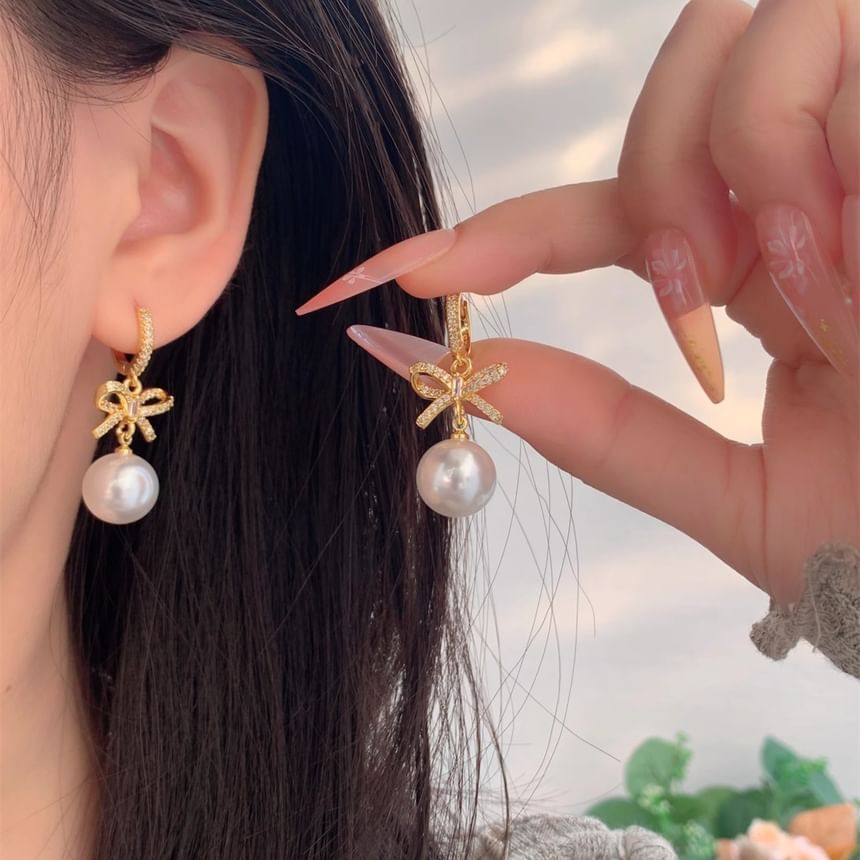Huggie Drop Rhinestone Bow Pearl Faux Earring