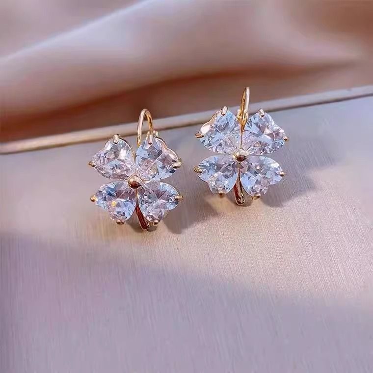 Drop Clover Zirconia Cubic Earring