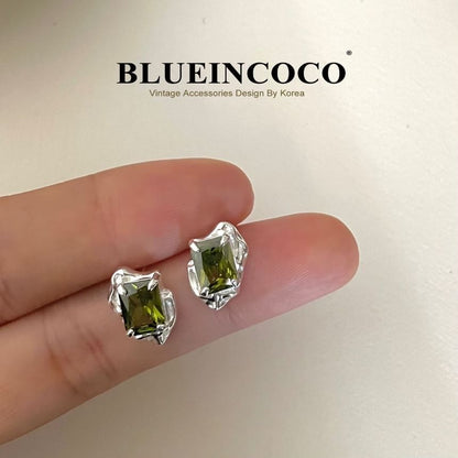 Stud Earring Gemstone