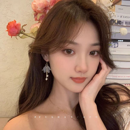 Faux Pearl Flower Drop Earring