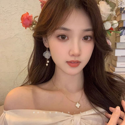 Faux Pearl Flower Drop Earring