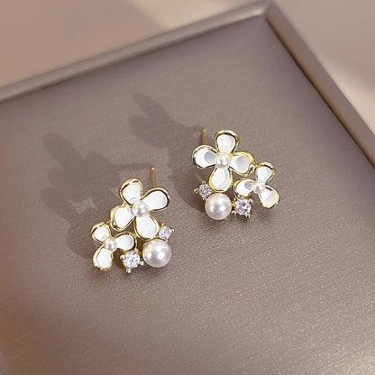 Faux Floral Ear Cuff / Alloy Earring Pearl Stud
