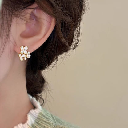 Faux Floral Ear Cuff / Alloy Earring Pearl Stud