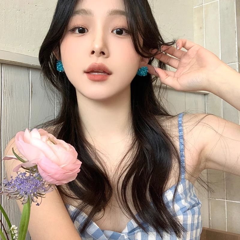 Rhinestone Alloy Stud Earring