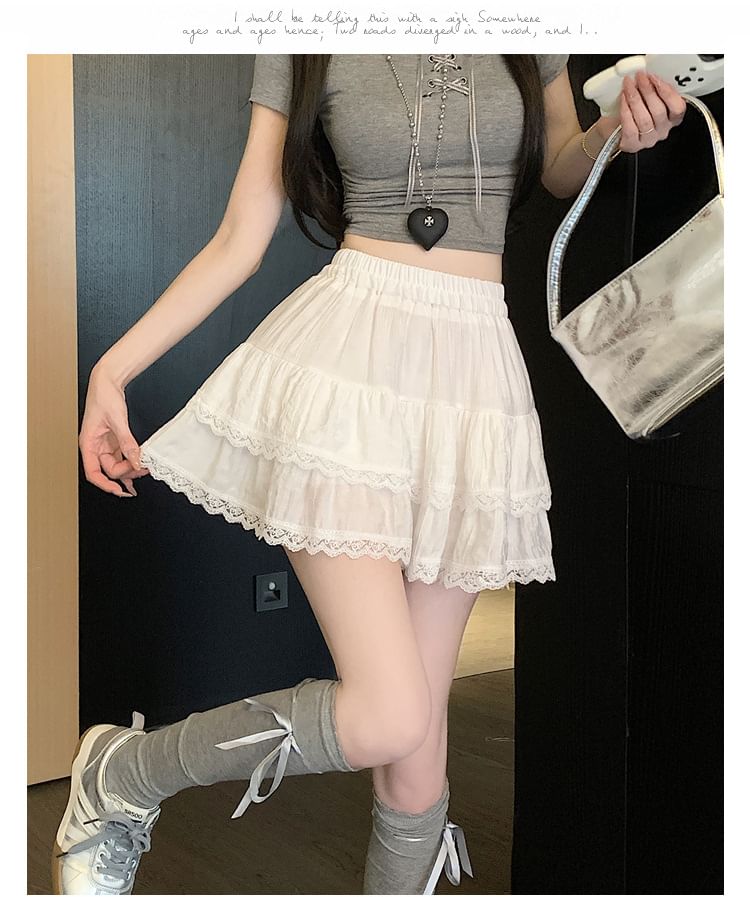 Ballet-Inspired Tiered Lace Mini Skirt with Stretch Waist