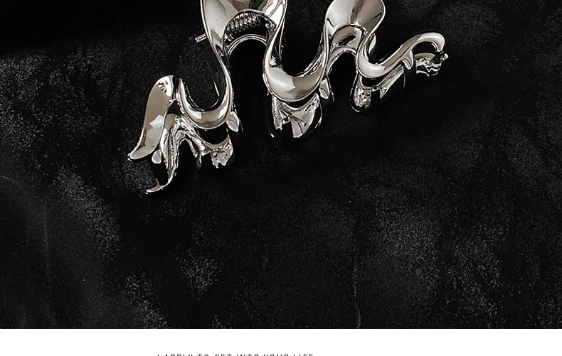 Alloy Wavy Claw Hair