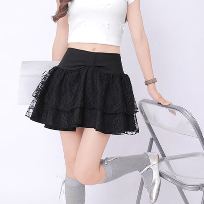 Layered Lace-Trimmed A-Line Mini Skirt at Mid Waist