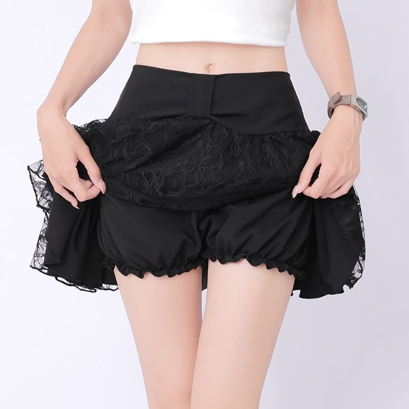Layered Lace-Trimmed A-Line Mini Skirt at Mid Waist