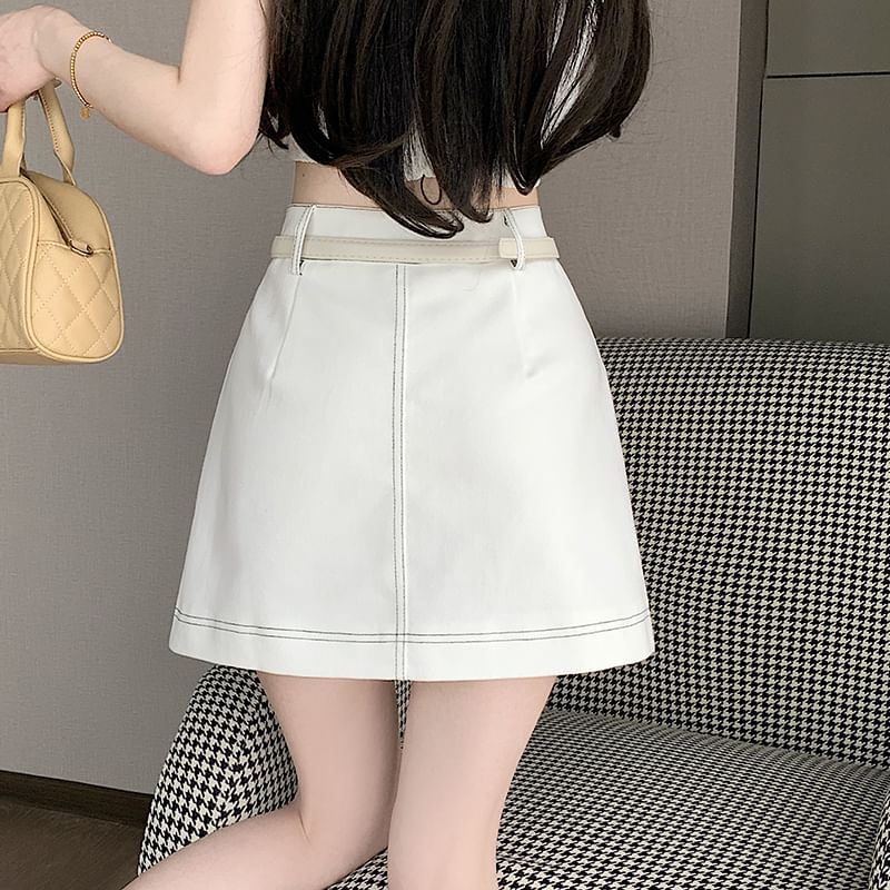 Contrast Stitch Denim Mini Skirt with High Rise