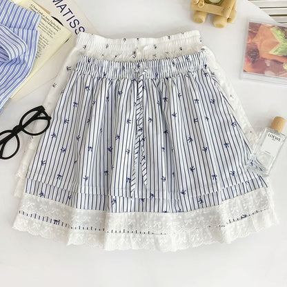 Lace-Trimmed High Waist Mini Skirt
