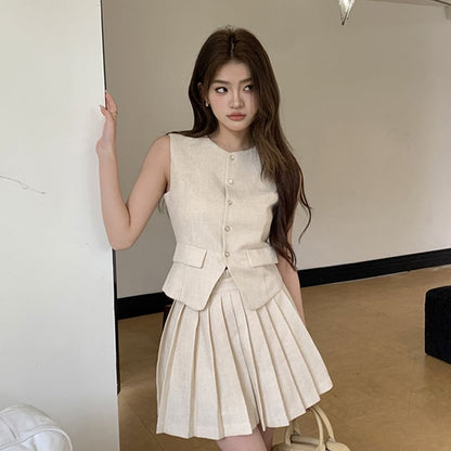 Buttoned Vest with Round Neck and Pleated Mini Skirt Set