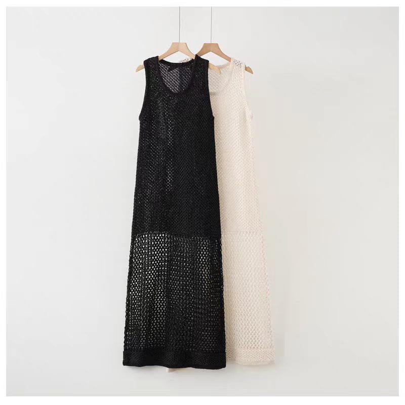 Crochet Crewneck Sleeveless Sheath Maxi Dress