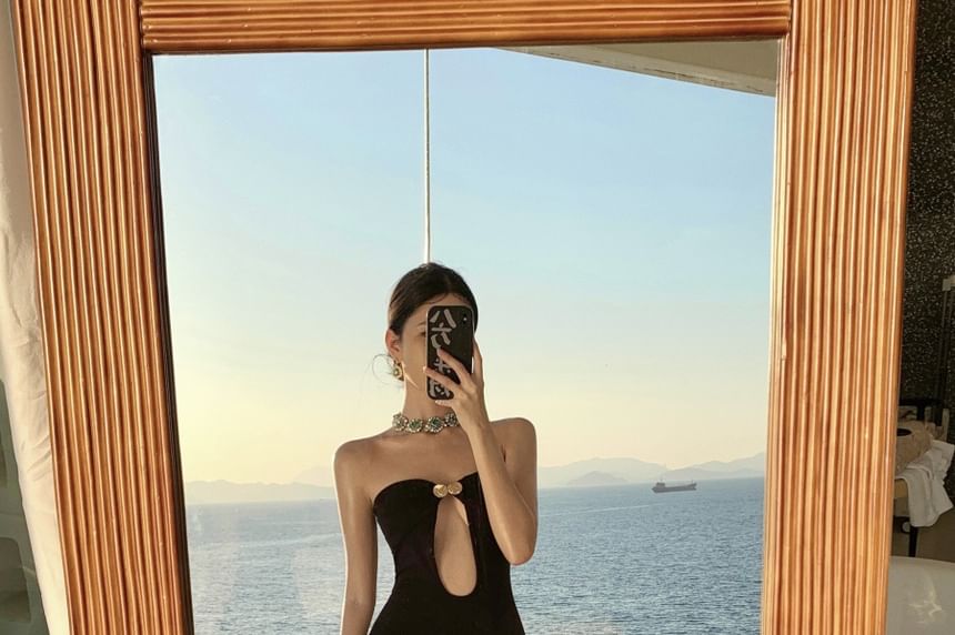 Cutout Plain Tube Sheath Maxi Dress
