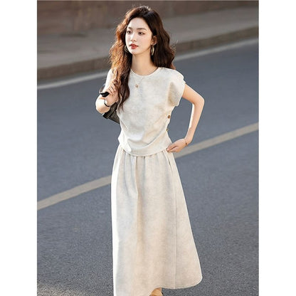 Tie-Dye Crew Neck Tee with Ruched Sleeves and Maxi Skirt Set