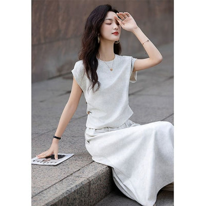 Tie-Dye Crew Neck Tee with Ruched Sleeves and Maxi Skirt Set