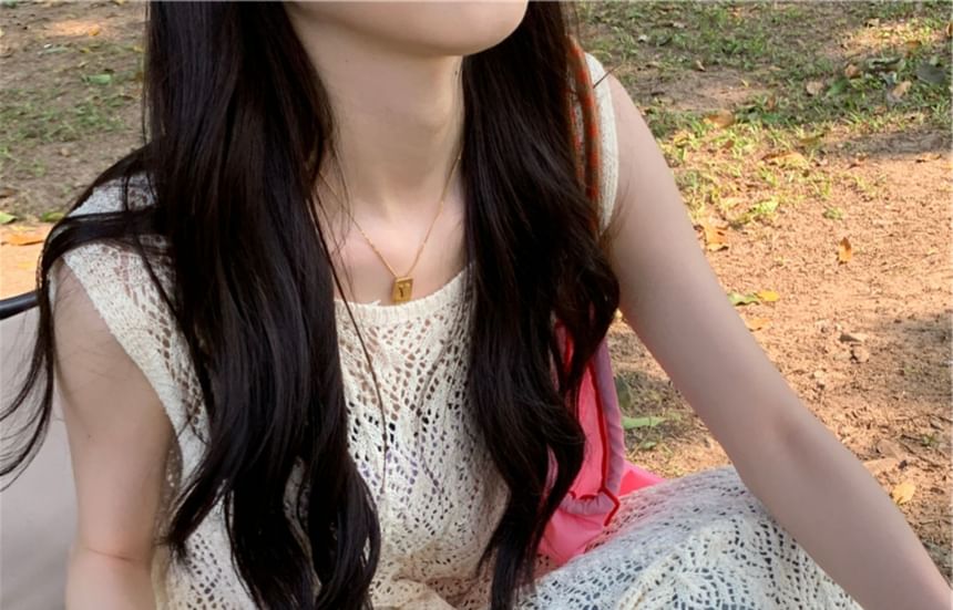 Lace V-Neck Sleeveless Shift Maxi Dress