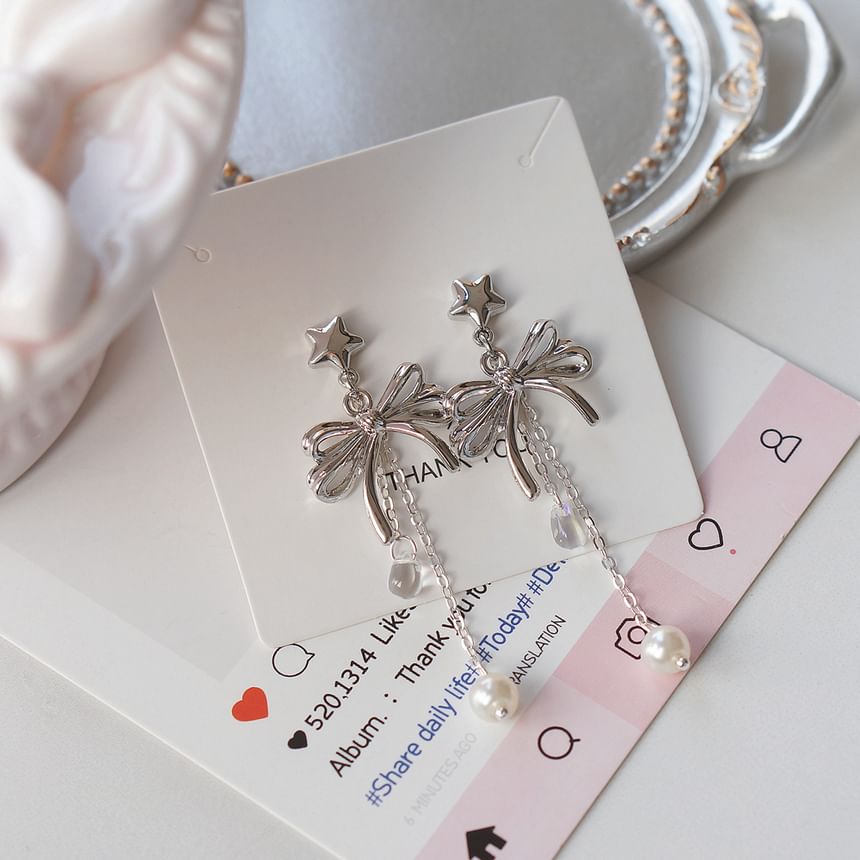 Clip-On / Pearl Drop Silver Faux Sterling 925 Bow Earring