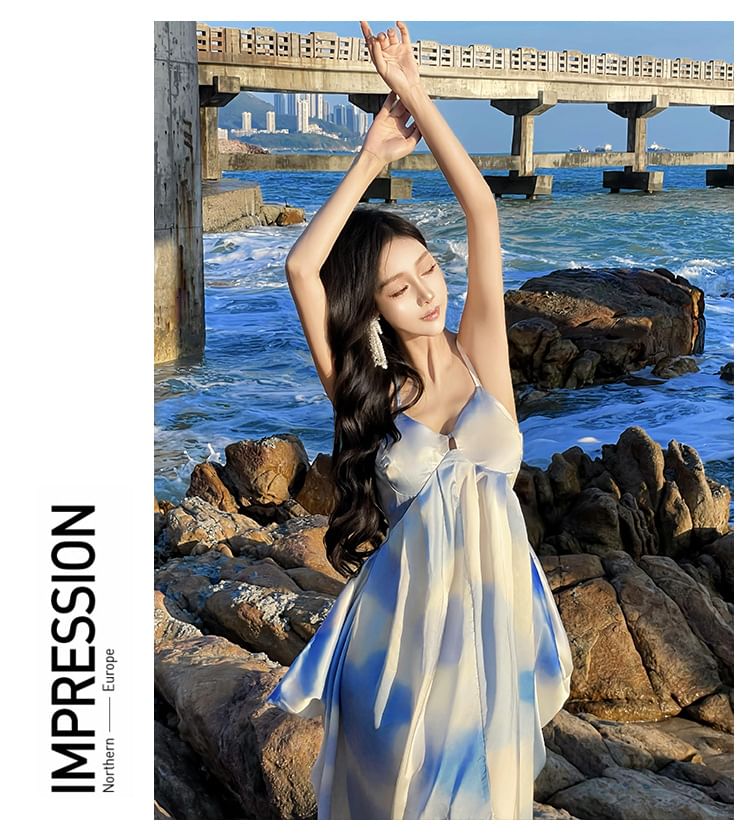 V-Neck Gradient Spaghetti Strap A-Line Maxi Dress