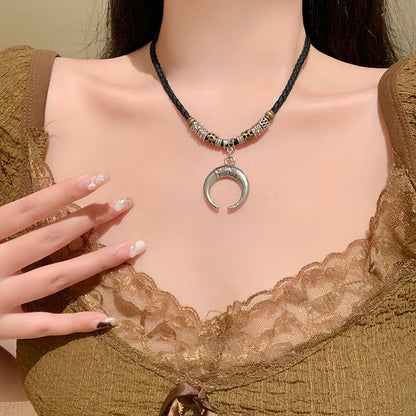 Necklace Pendant Moon Crescent