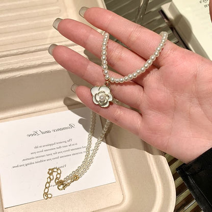 Necklace Flower Pendant