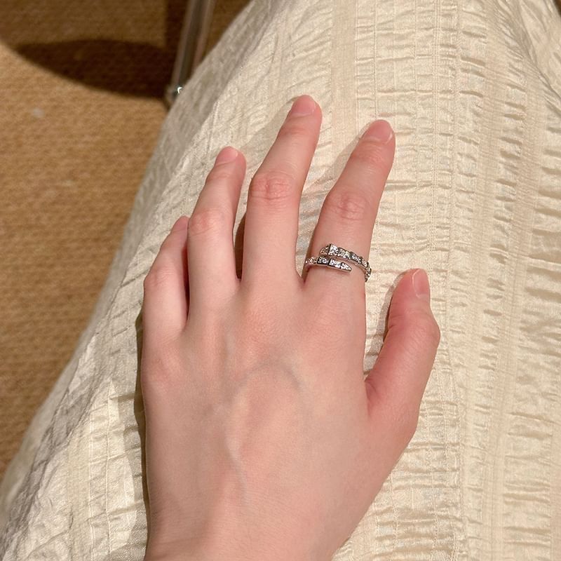 Snake Rhinestone Open Ring