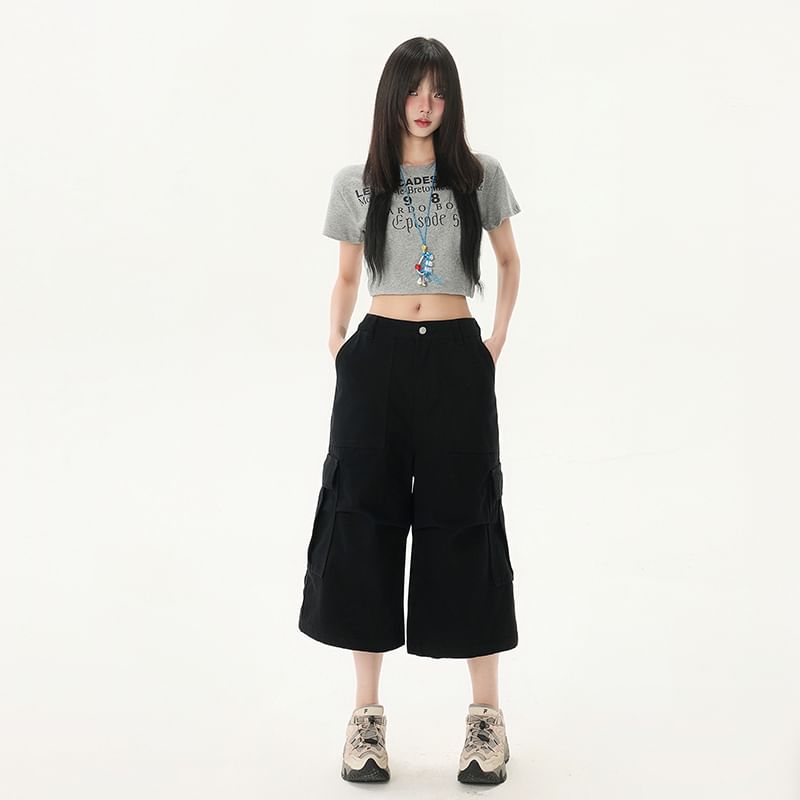 Mid Waist Plain Capri Loose Fit Cargo Pants