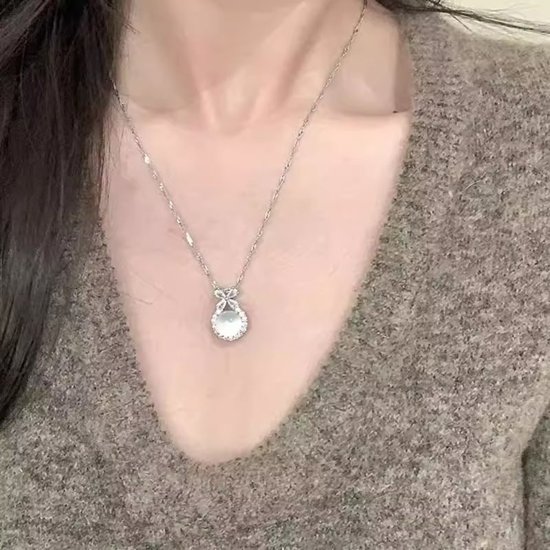 Cabochon Necklace Rhinestone Bow