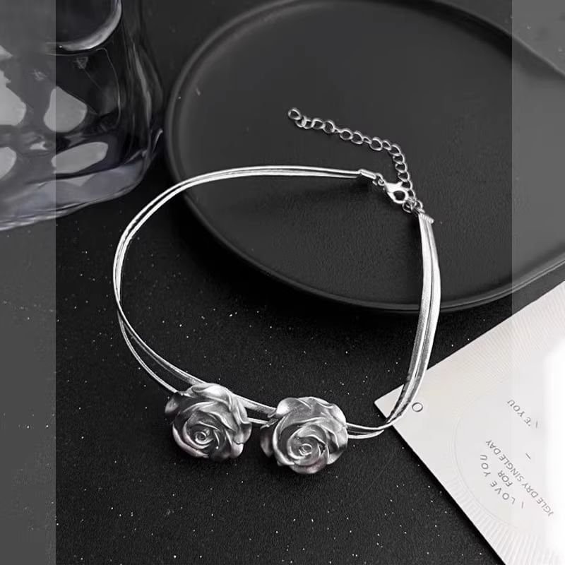 Metallic Choker Faux Rose Leather