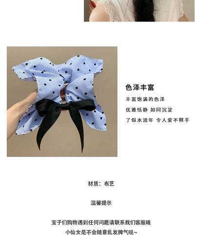 Scrunchie Bow Heart Print Striped