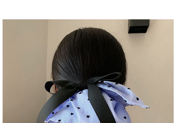 Scrunchie Bow Heart Print Striped