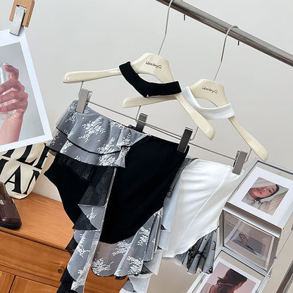 Set: Asymmetrical Lace Panel Ruffle Trim Crop Tube Top + Choker