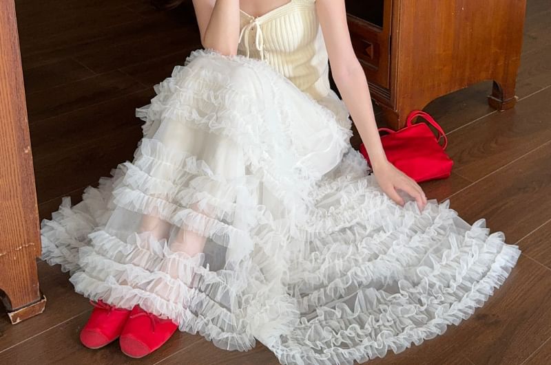 Cap-Sleeve Square Neck Lace-Up Plain Crop Top / High Rise Frill Trim Tiered Mesh Maxi A-Line Skirt