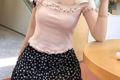 Short-Sleeve Square-Neck Plain Lace Ruffled Tee
