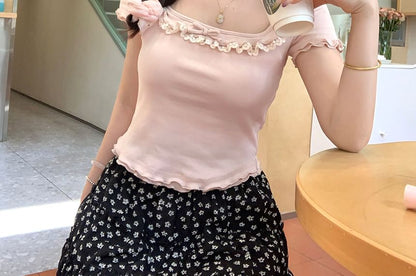 Short-Sleeve Square-Neck Plain Lace Ruffled Tee