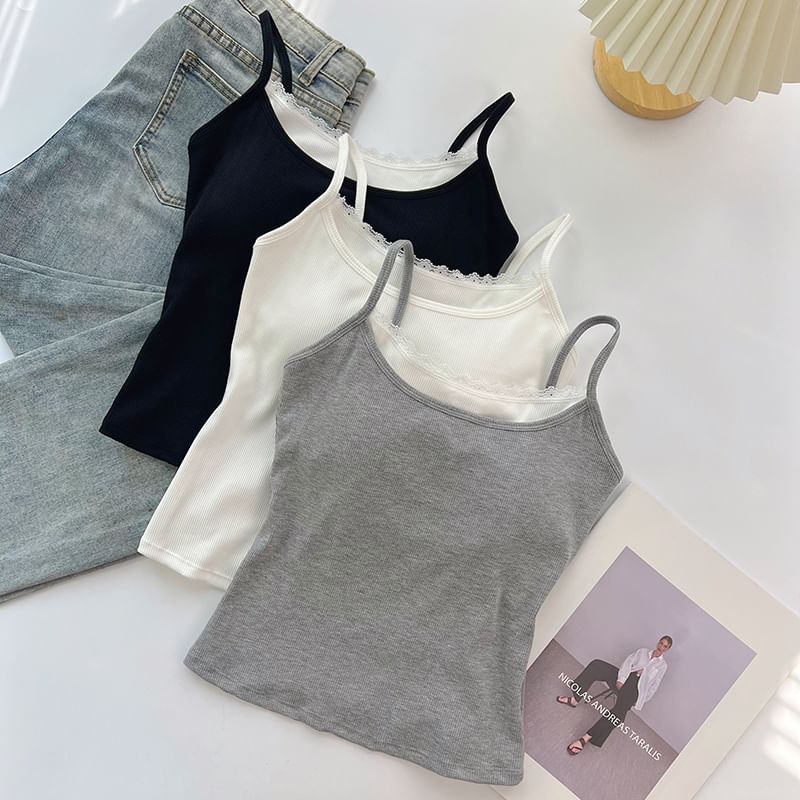 Mock Two-Piece Scoop Neck Lace Trim Padded Open Back Crop Camisole Top