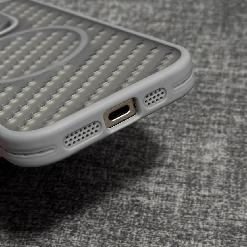 MagSafe) Magnetic Perforated (Compatible with Case iPhone