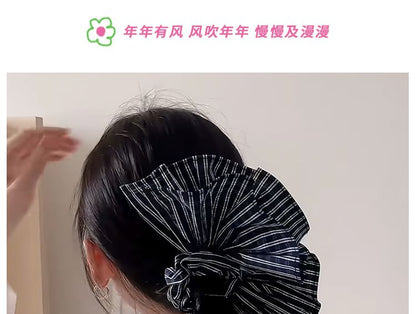 Ruffle Scrunchie Striped