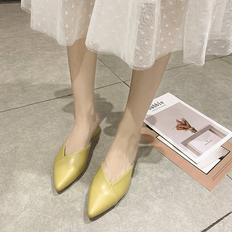 Pointed Toe Faux Leather Mules