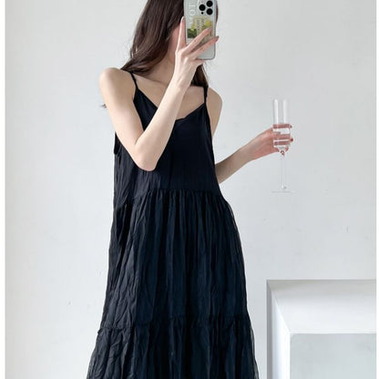 Spaghetti Strap V-Neck Plain Crinkle Panel Maxi A-Line Dress