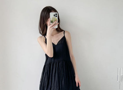 Spaghetti Strap V-Neck Plain Crinkle Panel Maxi A-Line Dress